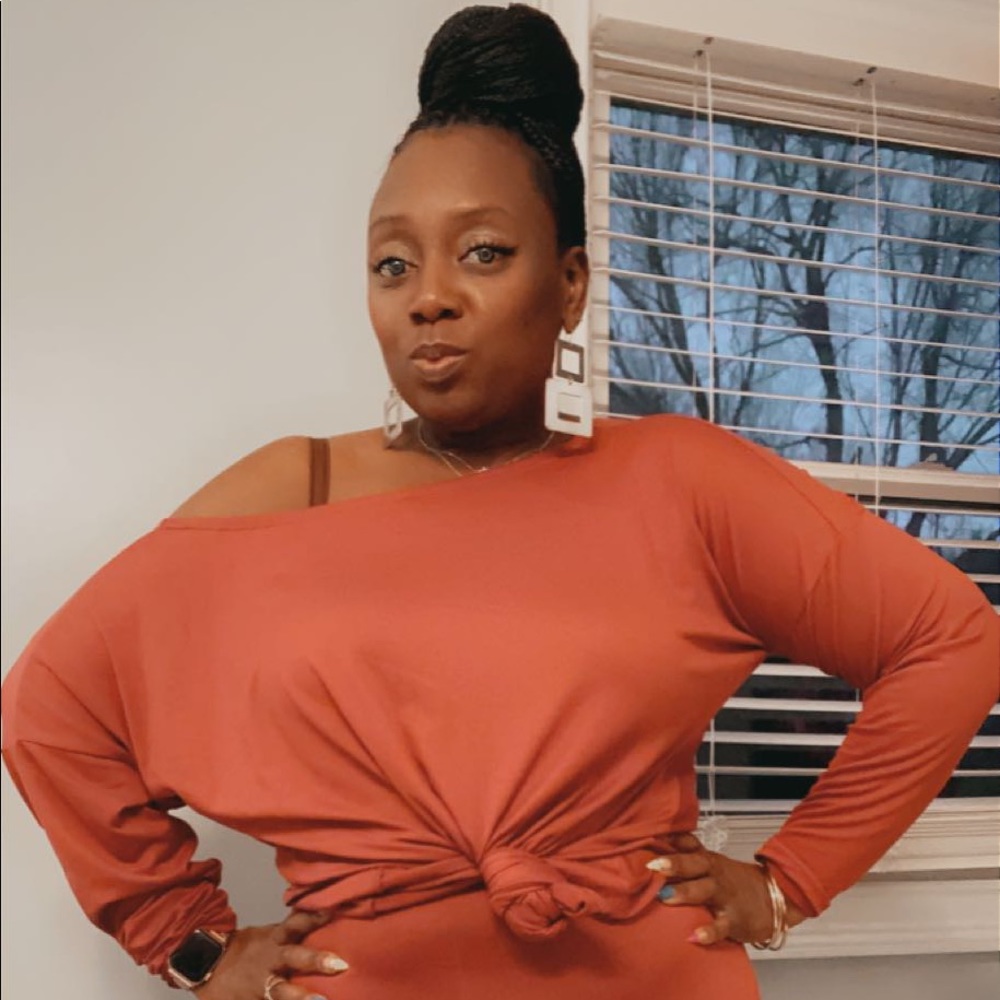 Meet your Posher, Vivian
